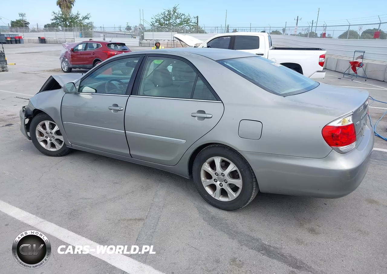 2006 Toyota Camry Xle V6 VIN:4T1BF30K56U624013 - 3