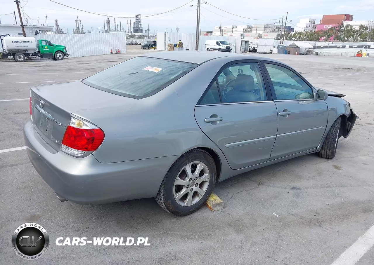2006 Toyota Camry Xle V6 VIN:4T1BF30K56U624013 - 4