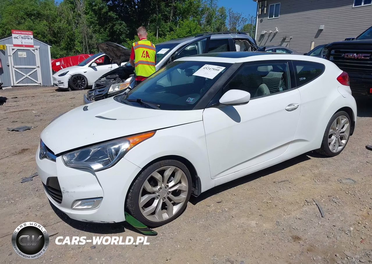 2012 Hyundai Veloster Base W-Gray VIN:KMHTC6AD4CU044438 - 2