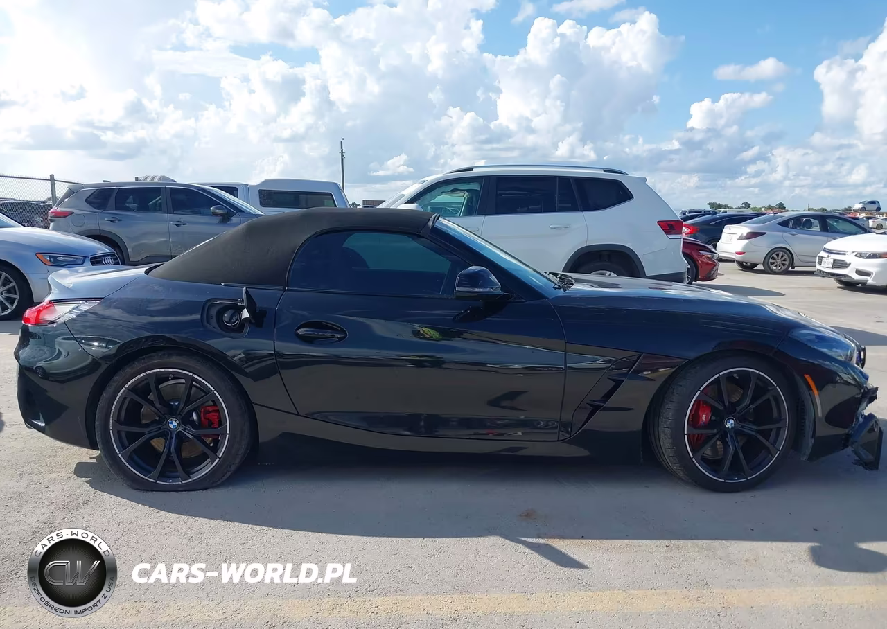 2025 BMW Z4 M40I VIN:WBAHF9C03SWY46783 - 13