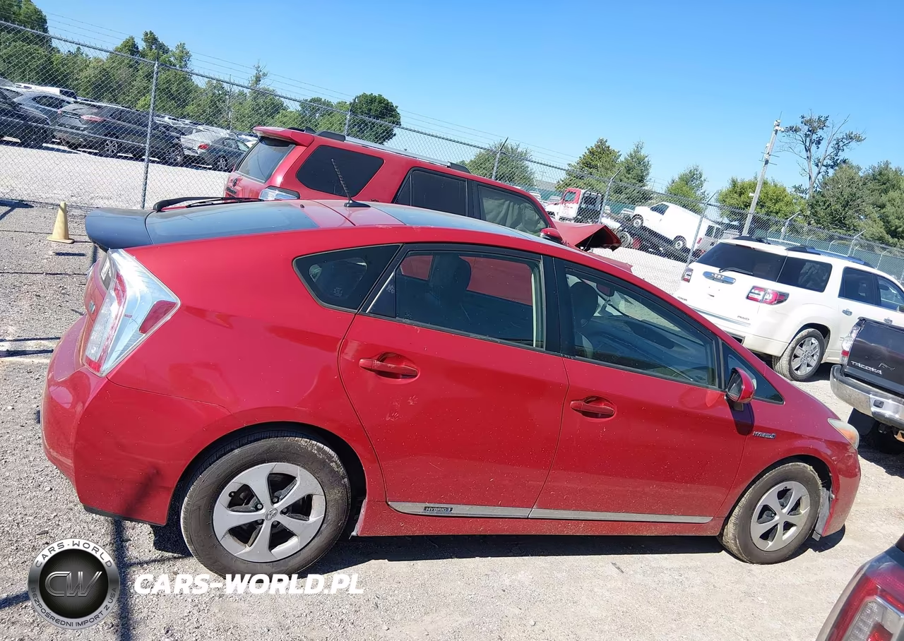 2014 Toyota Prius Four VIN:JTDKN3DU3E1741043 - 13