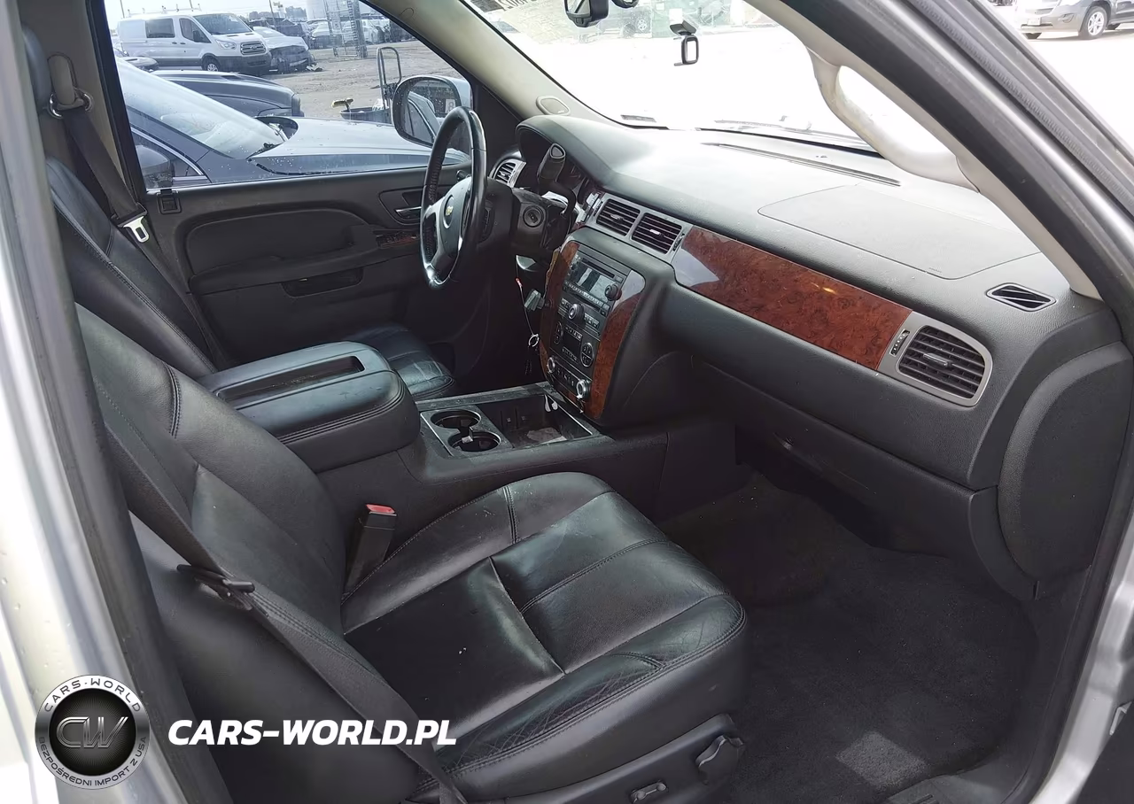2014 Chevrolet Suburban 1500 Lt VIN:1GNSKJE7XER191502 - 5
