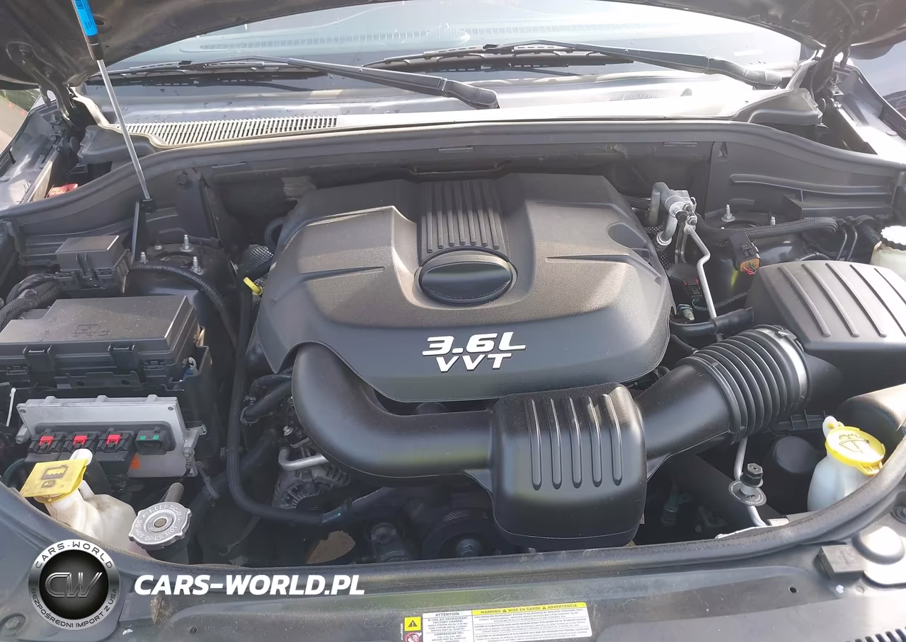 2013 Jeep Grand Cherokee Overland VIN:1C4RJECG0DC588447 - 10