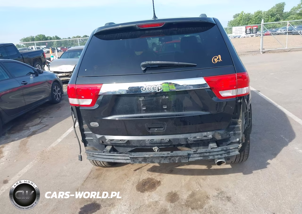 2013 Jeep Grand Cherokee Overland VIN:1C4RJECG0DC588447 - 6