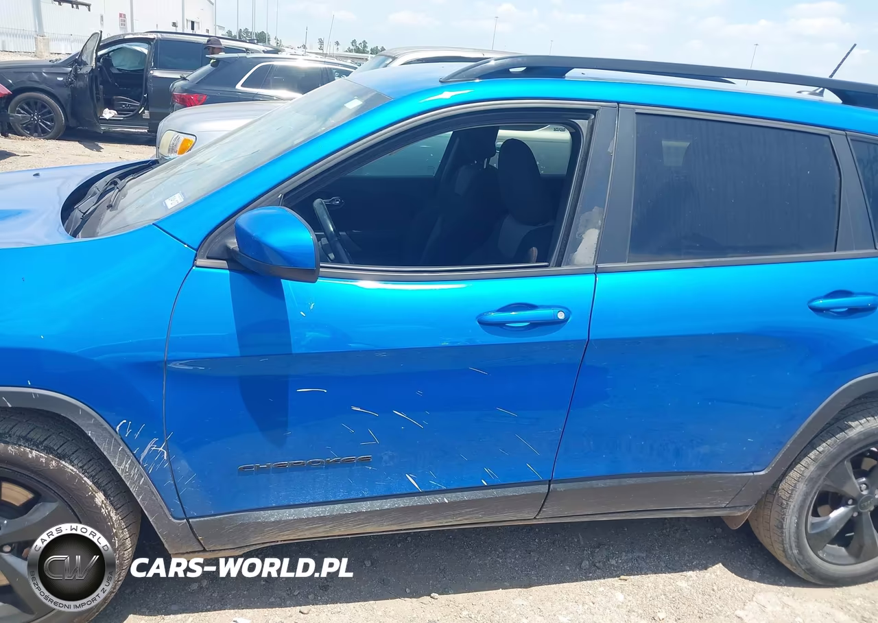 2018 Jeep Cherokee Latitude Fwd VIN:1C4PJLCB6JD561971 - 15