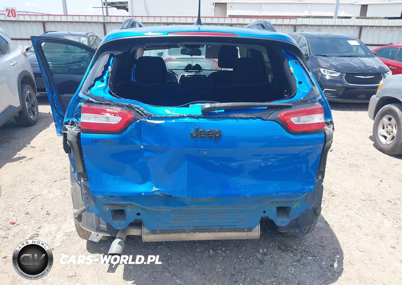 2018 Jeep Cherokee Latitude Fwd VIN:1C4PJLCB6JD561971 - 6