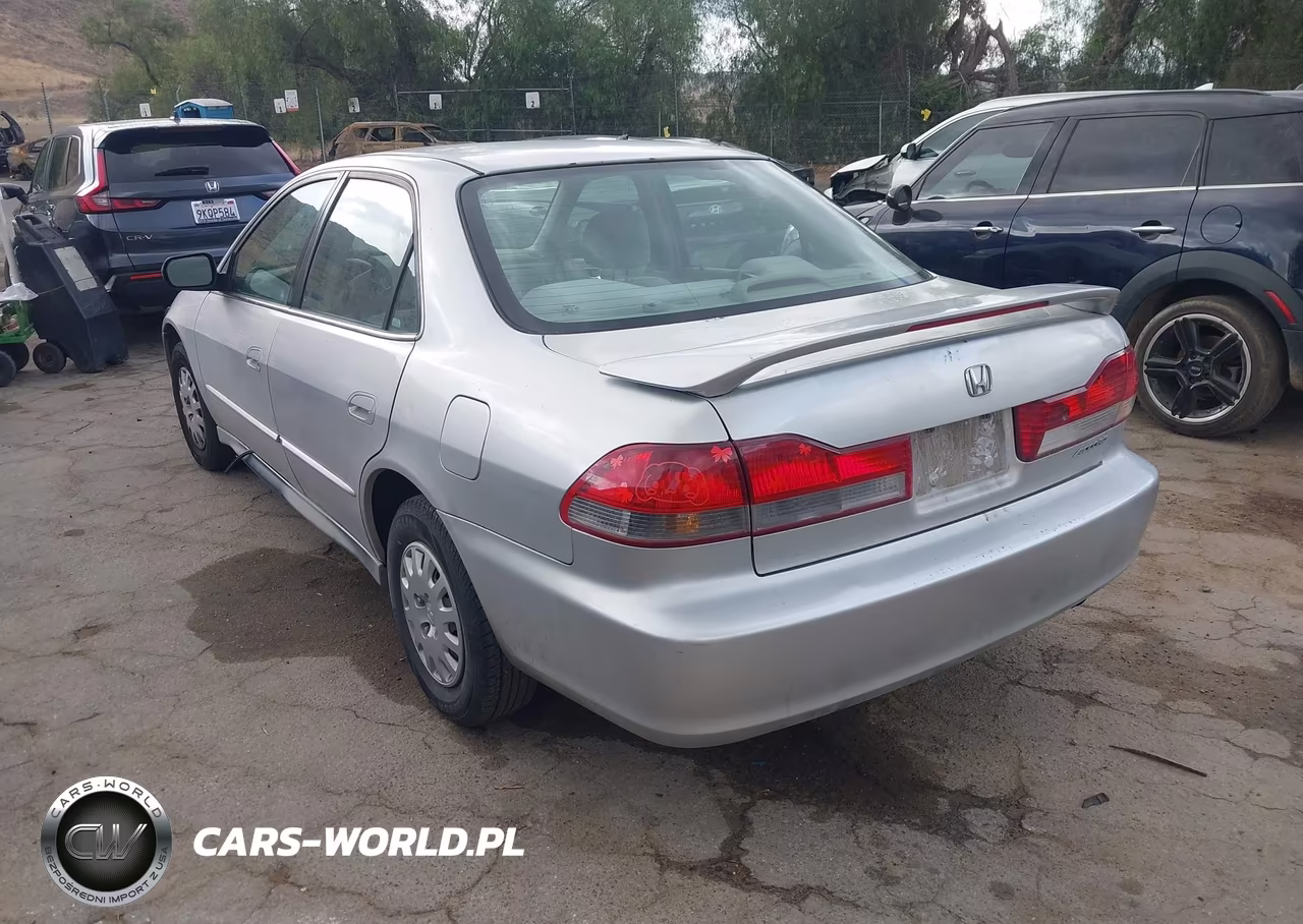 2002 Honda Accord 2.3 Vp VIN:1HGCF86622A065419 - 3