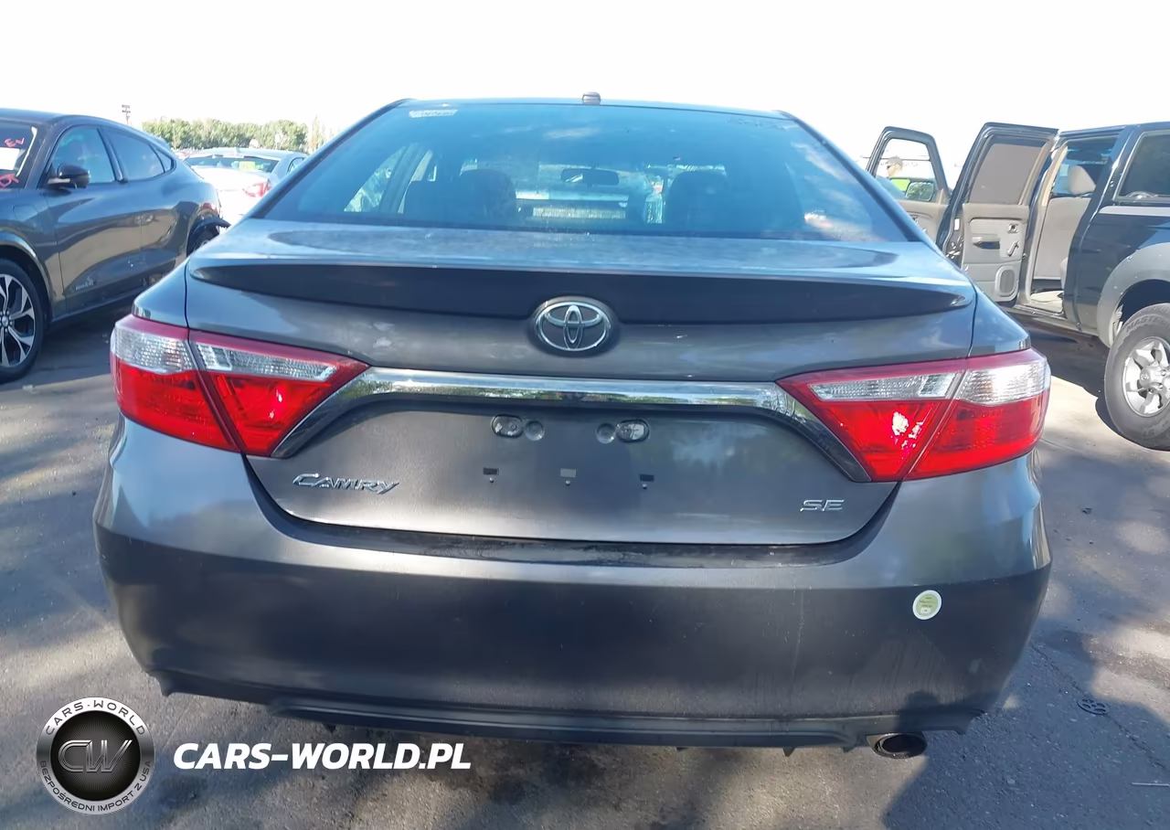 2016 Toyota Camry Se VIN:4T1BF1FK3GU153007 - 16