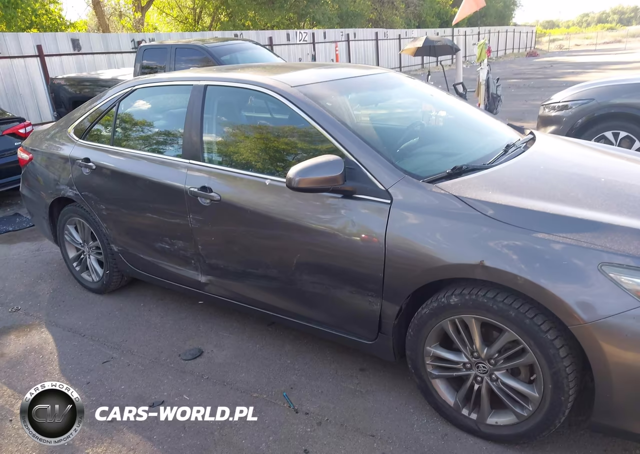 2016 Toyota Camry Se VIN:4T1BF1FK3GU153007 - 6
