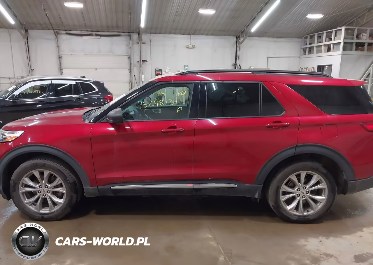 2021 Ford Explorer Xlt VIN:1FMSK8DH8MGA32298 - 14