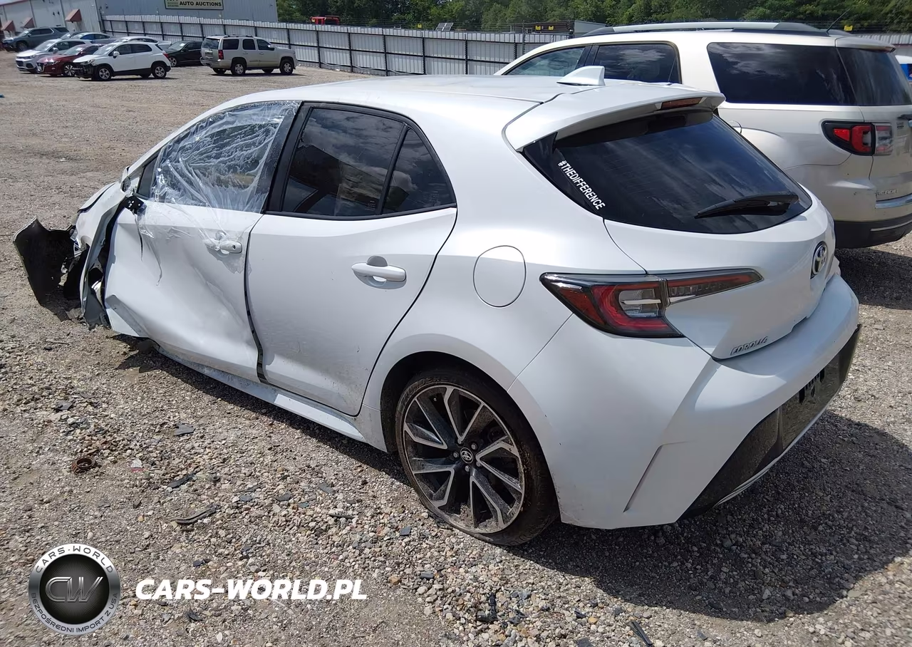2021 Toyota Corolla Xse VIN:JTNC4MBE1M3114168 - 3