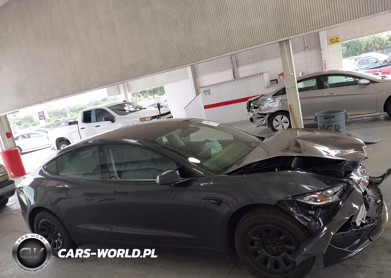 2026 Tesla Model 3 Premium Rear-Wheel Drive-Rear-Wheel Drive VIN:5YJ3E1EAXTF165551 - 12