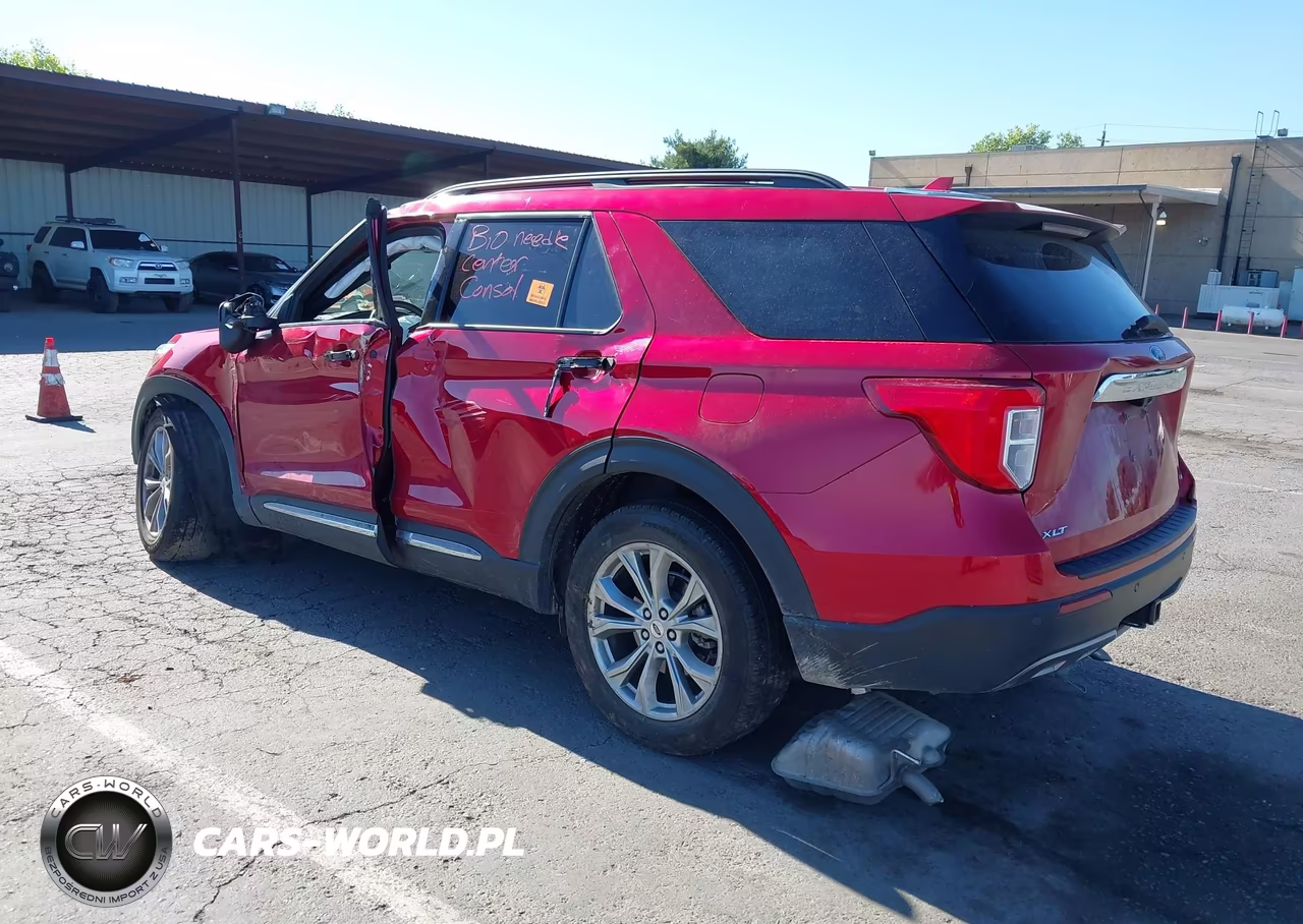 2020 Ford Explorer Xlt VIN:1FMSK8DH2LGA54795 - 3