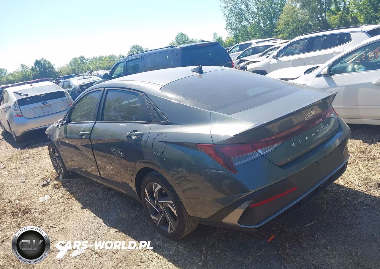 2025 Hyundai Elantra Sel Sport VIN:KMHLM4DG8SU079473 - 3