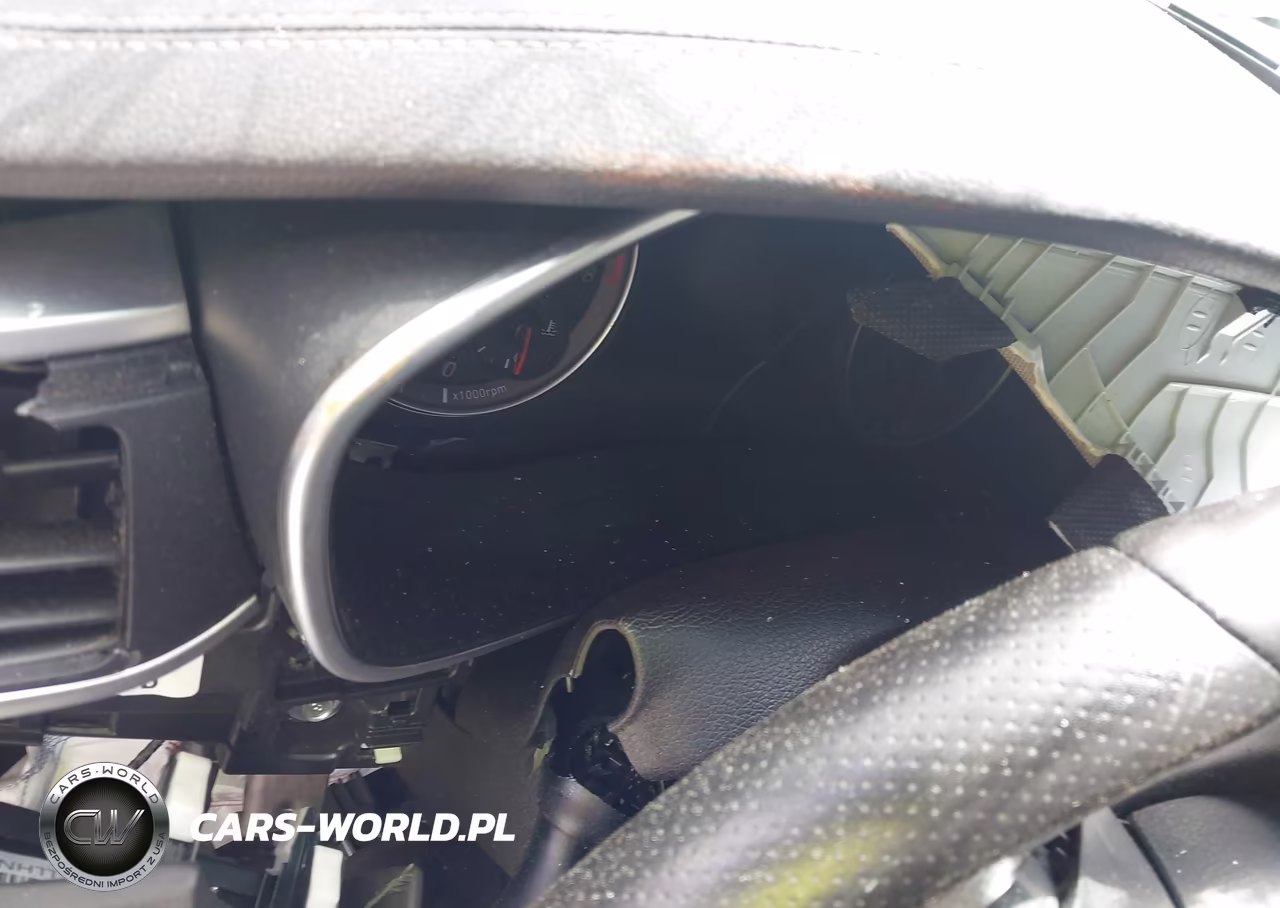 2021 Genesis G70 2.0T Awd VIN:KMTG64LA6MU075195 - 15