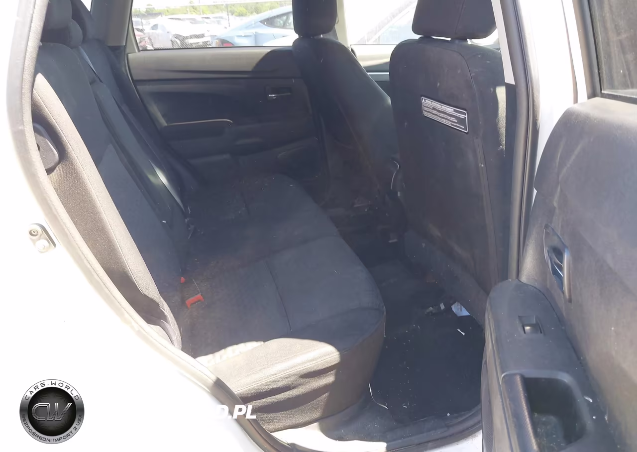 2011 Mitsubishi Outlander Sport Se VIN:JA4AR4AU9BZ017911 - 8