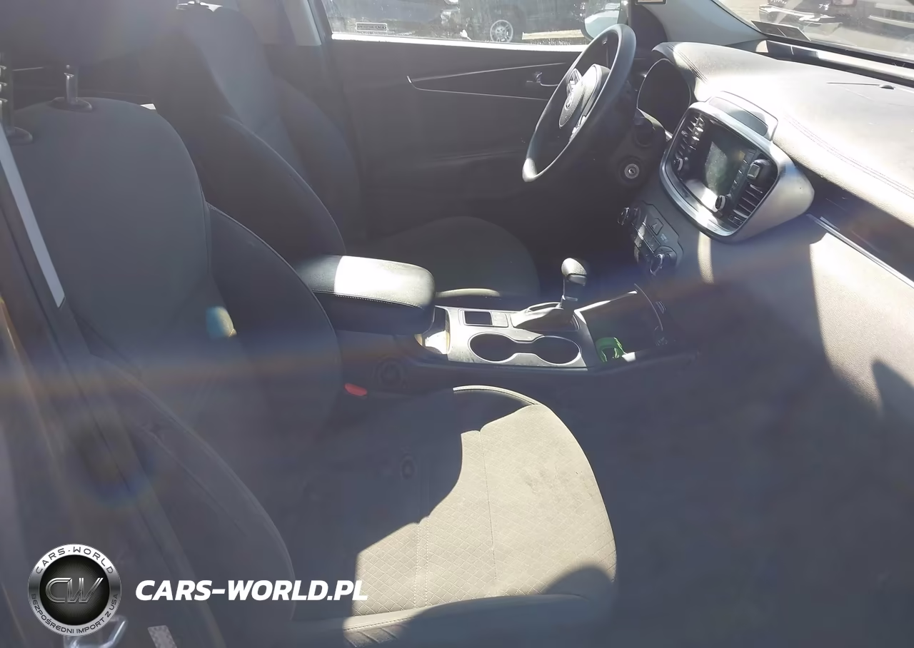 2020 Kia Sorento 2.4L Lx VIN:5XYPGDA38LG647951 - 5
