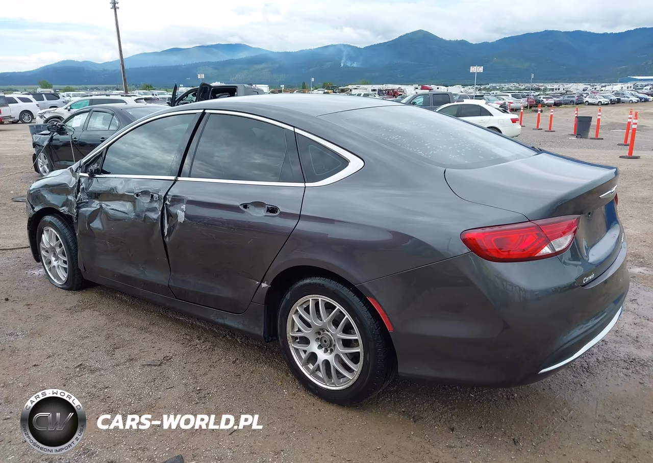 2016 Chrysler 200 Limited VIN:1C3CCCAB5GN168255 - 3