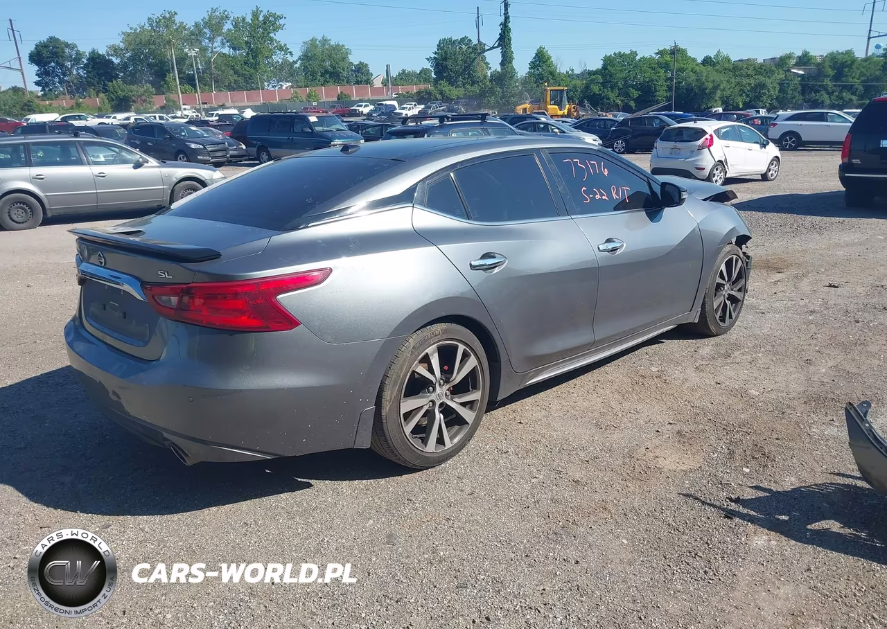 NISSAN MAXIMA VIN:1N4AA6AP1GC379945 - 4