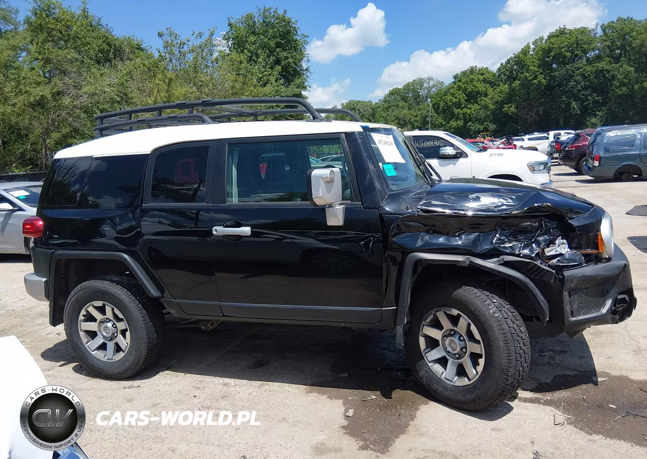 2014 Toyota Fj Cruiser VIN:JTEBU4BF4EK208332 - 13