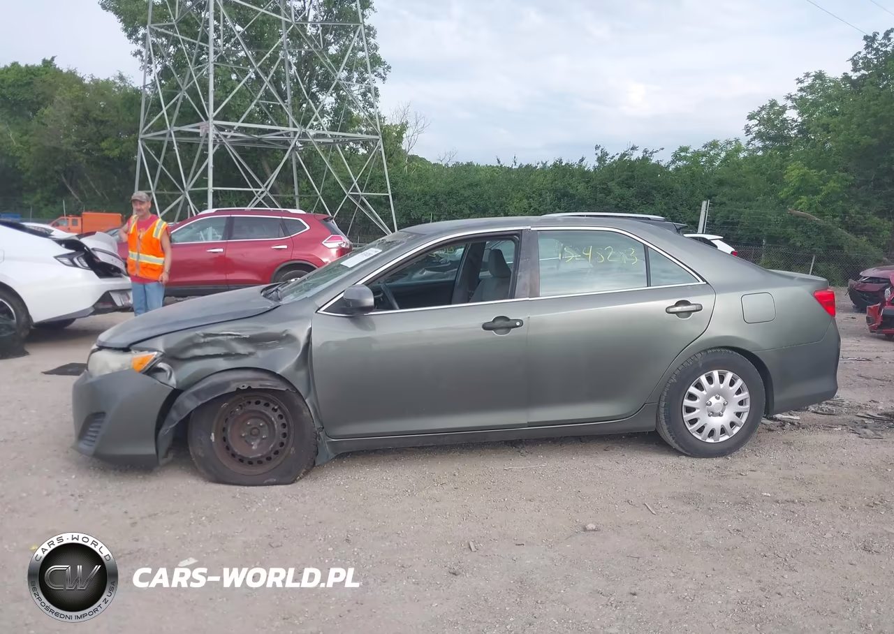 2012 Toyota Camry L VIN:4T1BF1FK8CU511986 - 14
