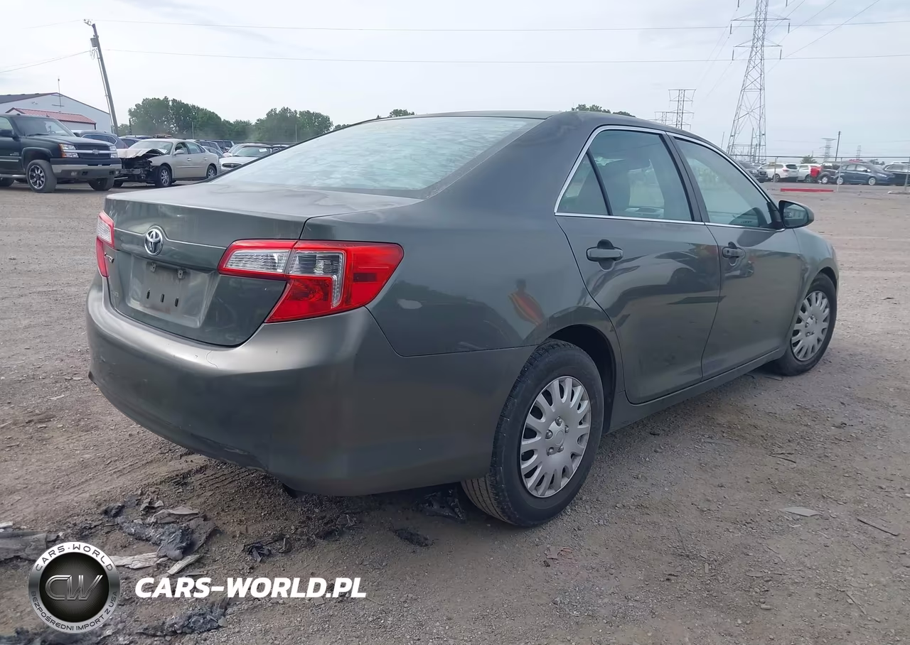 2012 Toyota Camry L VIN:4T1BF1FK8CU511986 - 4