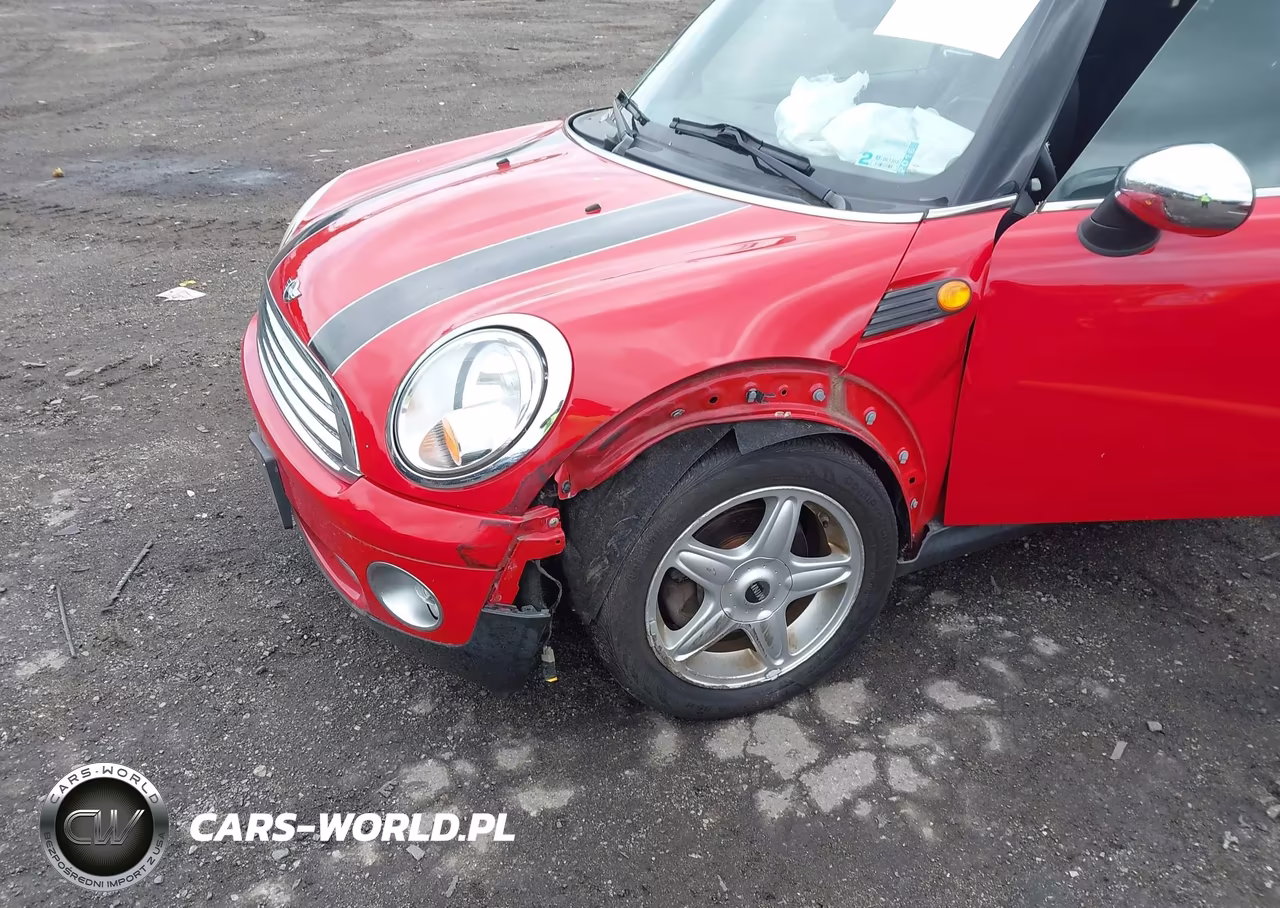 2010 Mini Cooper VIN:WMWMR3C51ATZ19731 - 6