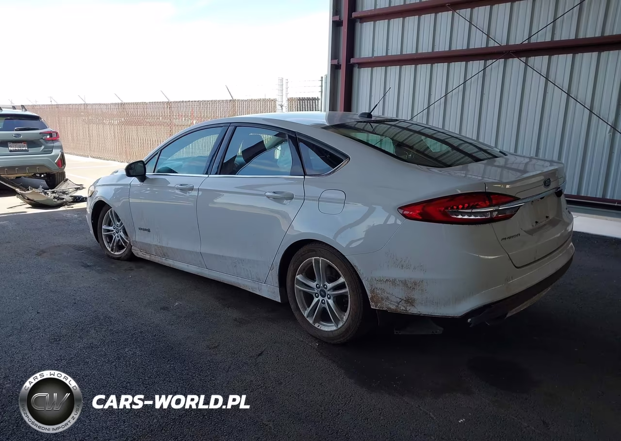 2018 Ford Fusion Hybrid Se VIN:3FA6P0LU2JR173725 - 3