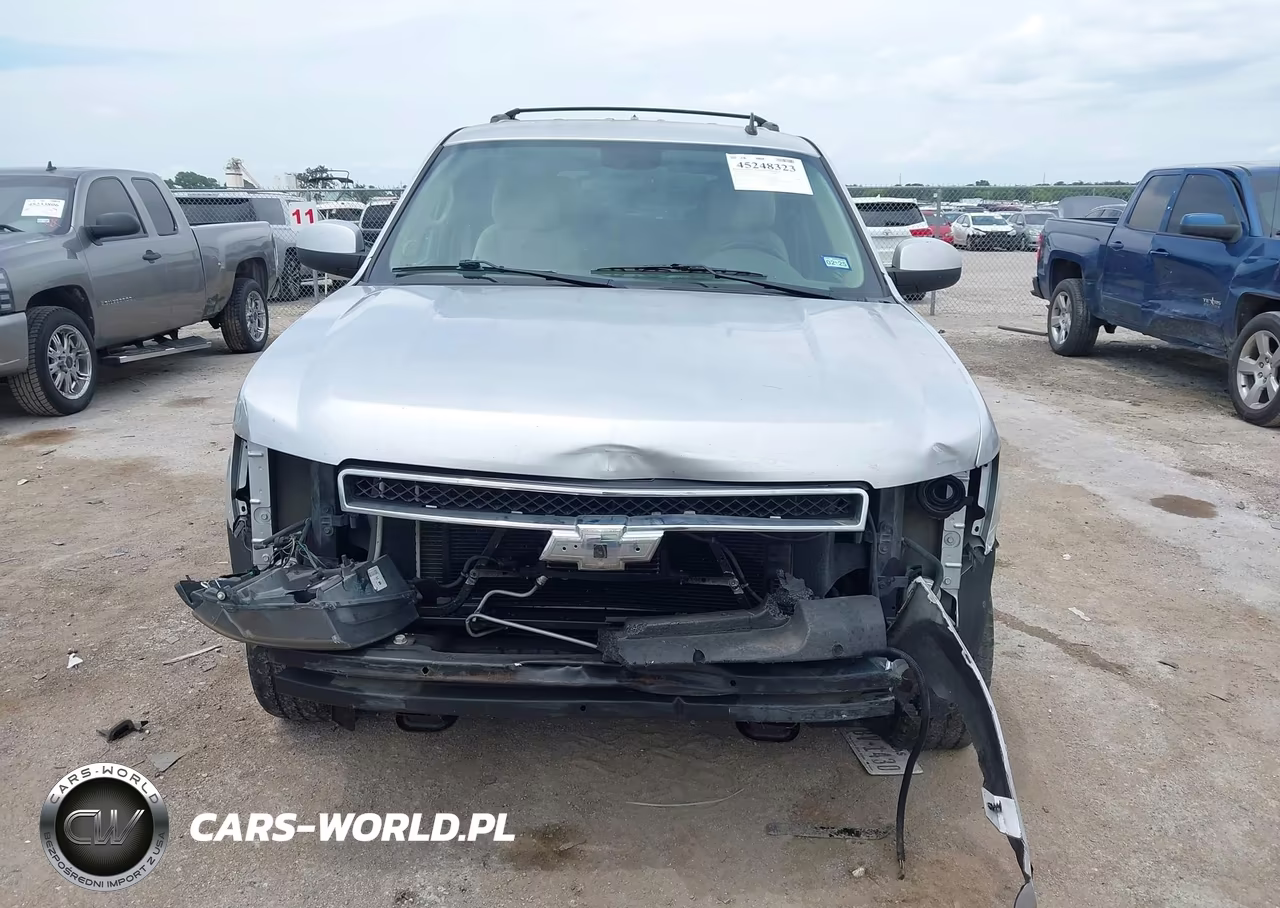 2014 Chevrolet Tahoe Ls VIN:1GNSCAE02ER156758 - 12