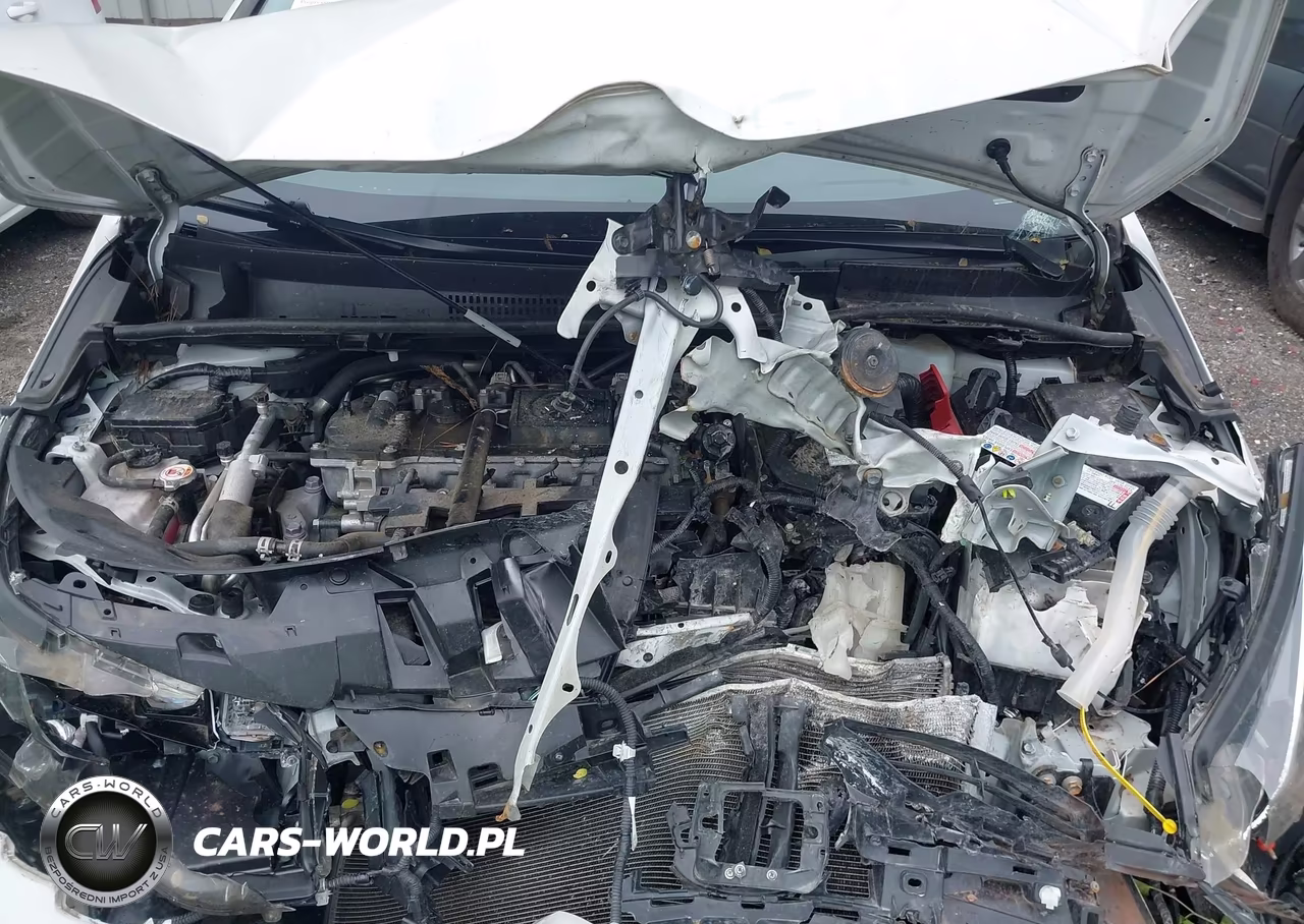 2021 Toyota Prius Prime Limited VIN:JTDKAMFP1M3165495 - 10