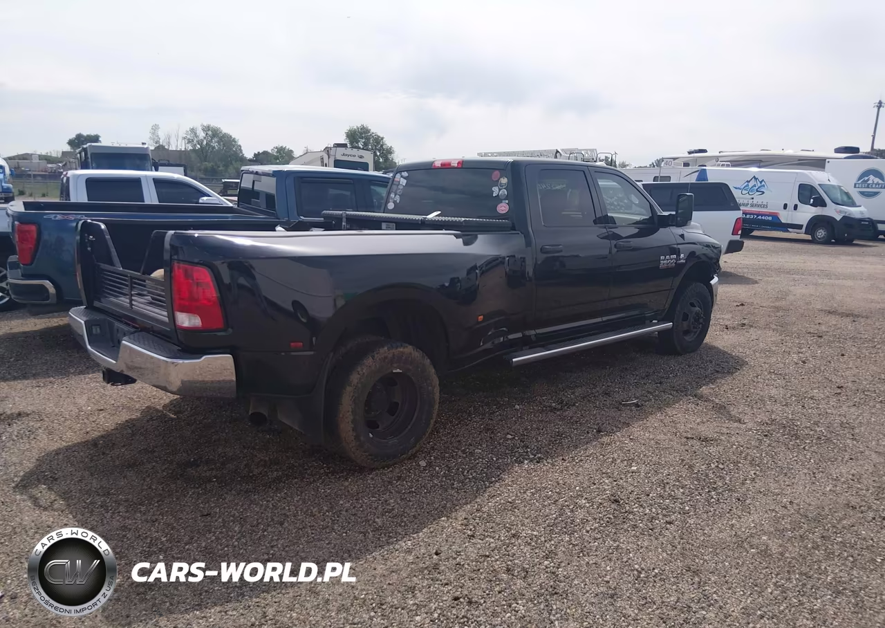 2016 Ram 3500 Tradesman VIN:3C63RRGL7GG139952 - 4