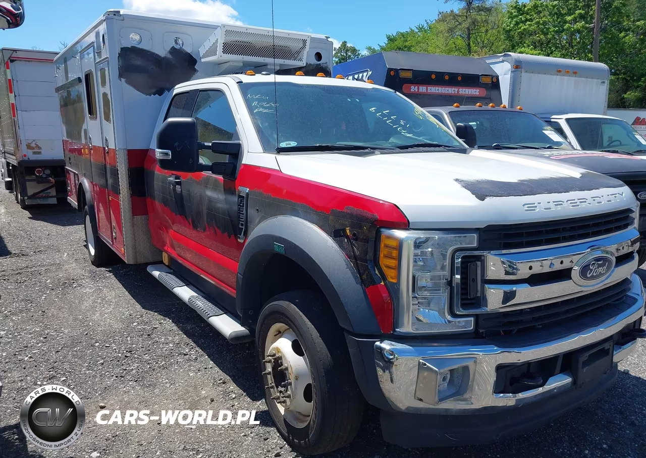 2017 Ford F-550 Chassis Xlt