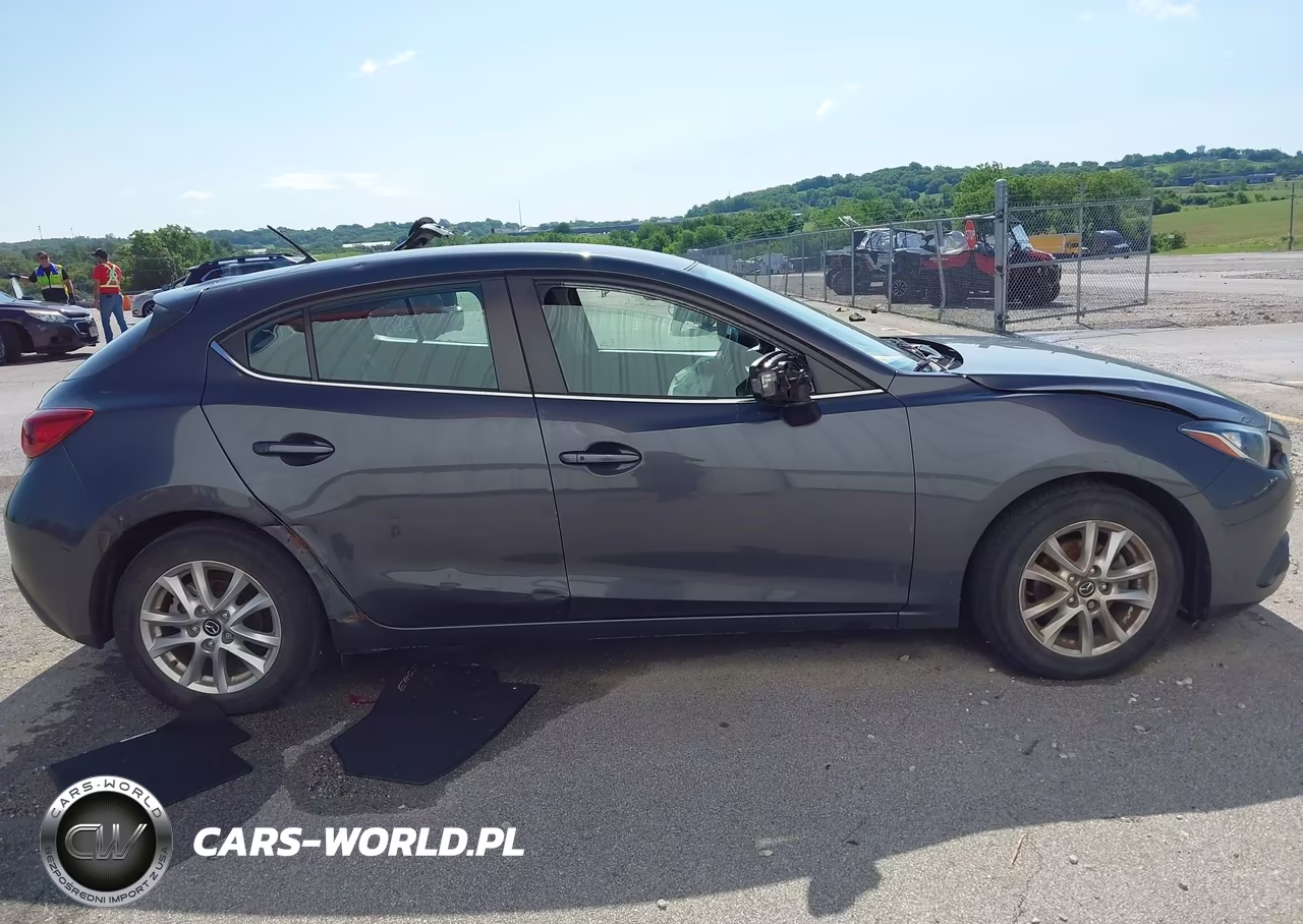 2015 Mazda Mazda3 I Touring VIN:3MZBM1L71FM214512 - 13