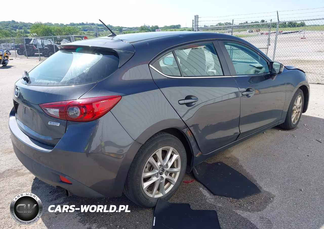 2015 Mazda Mazda3 I Touring VIN:3MZBM1L71FM214512 - 4
