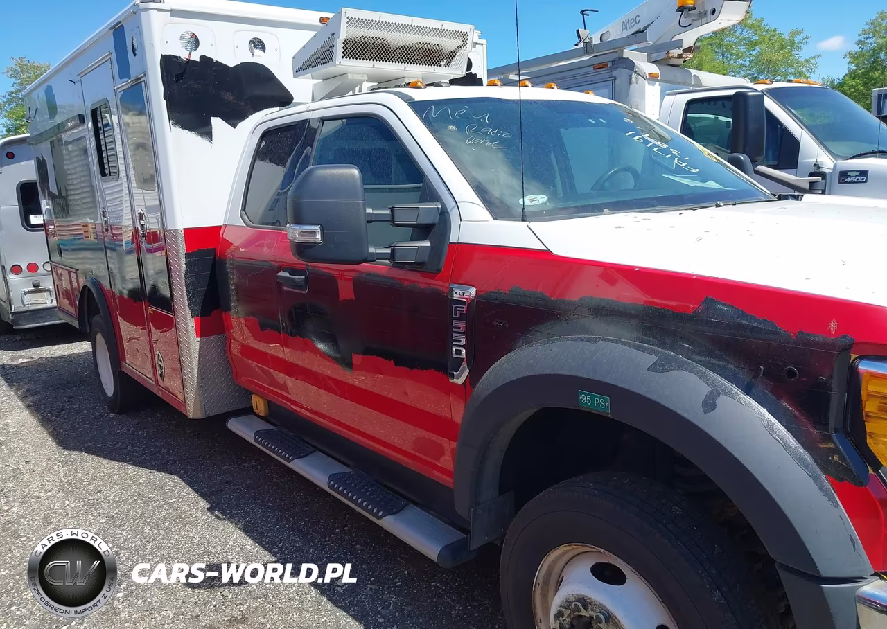 2017 Ford F-550 Chassis Xlt VIN:1FD0X5HT8HEE87322 - 13