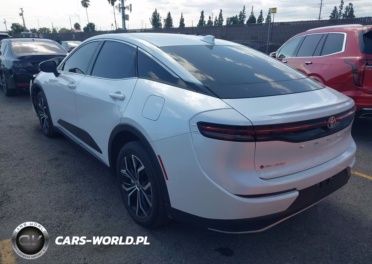 2024 Toyota Crown Xle VIN:JTDAAAAF0R3028175 - 3