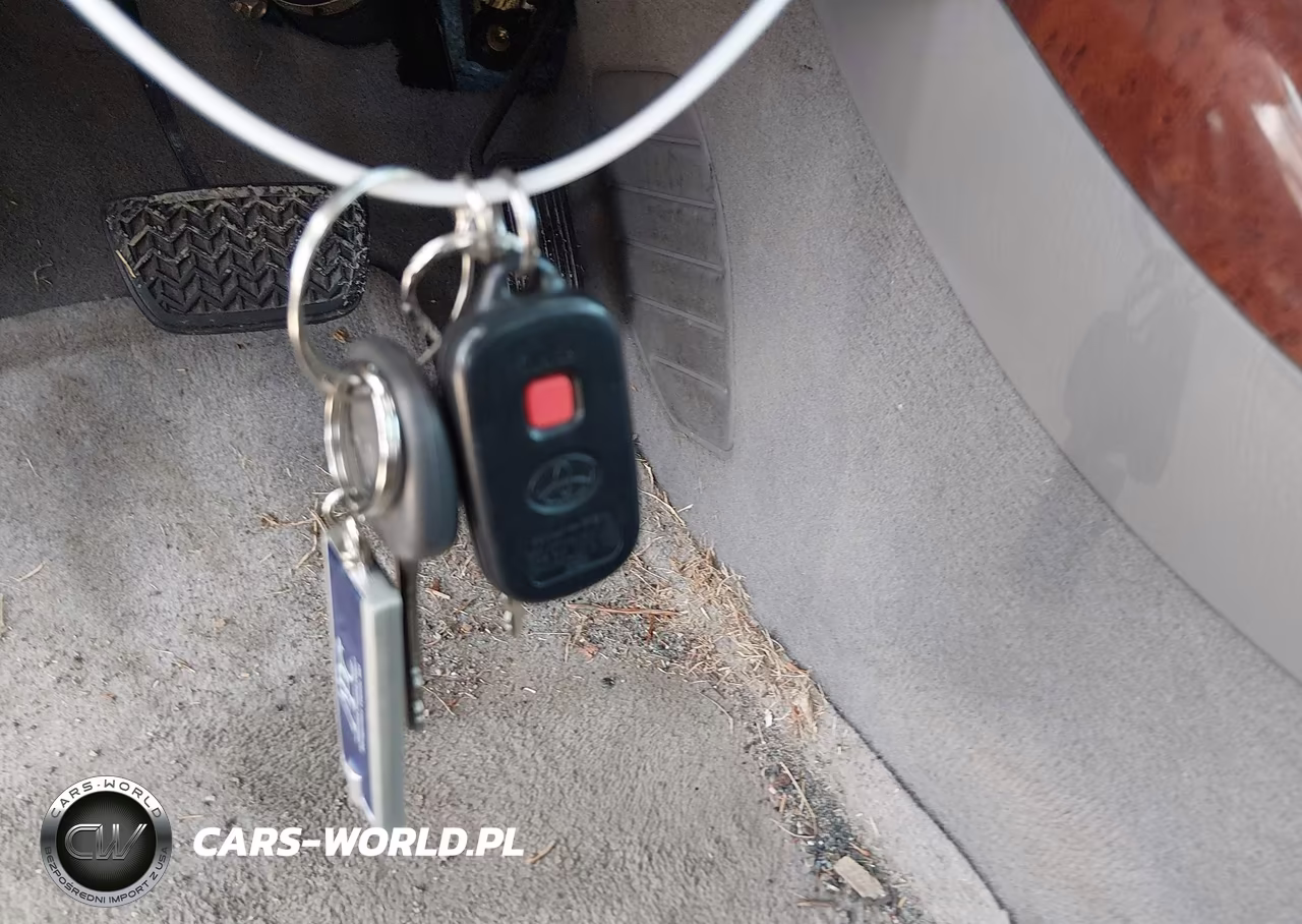 2004 Toyota Camry Xle VIN:4T1BE30K14U877765 - 11