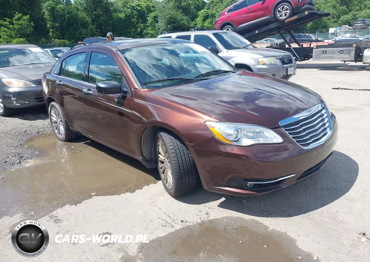2013 Chrysler 200 Limited – zdjęcie 1 z 12