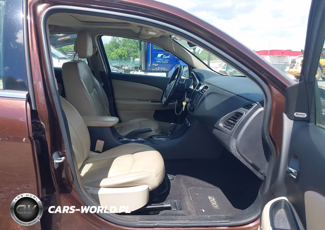 2013 Chrysler 200 Limited VIN:1C3CCBCG4DN547181 - 5