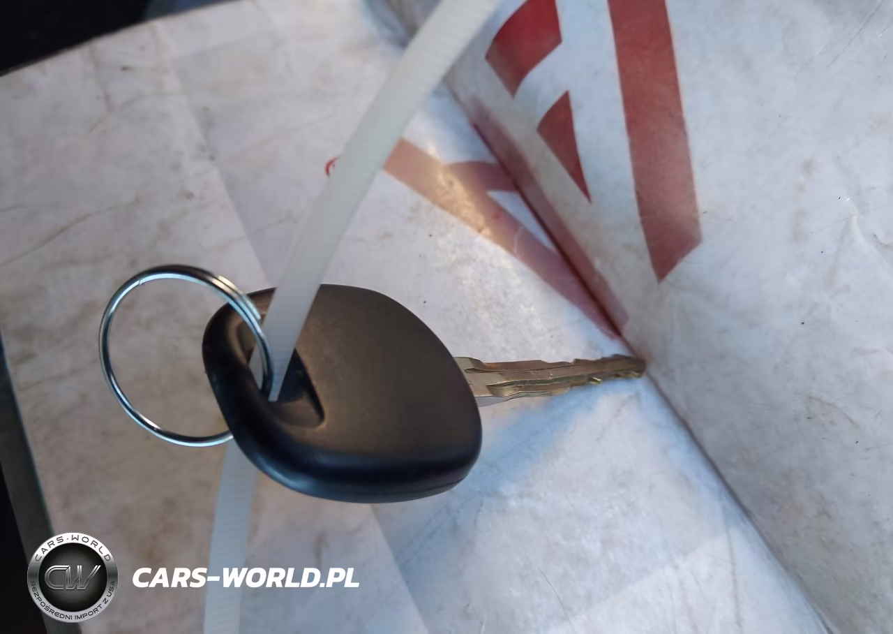 2015 Toyota Corolla Le VIN:2T1BURHE5FC417890 - 11