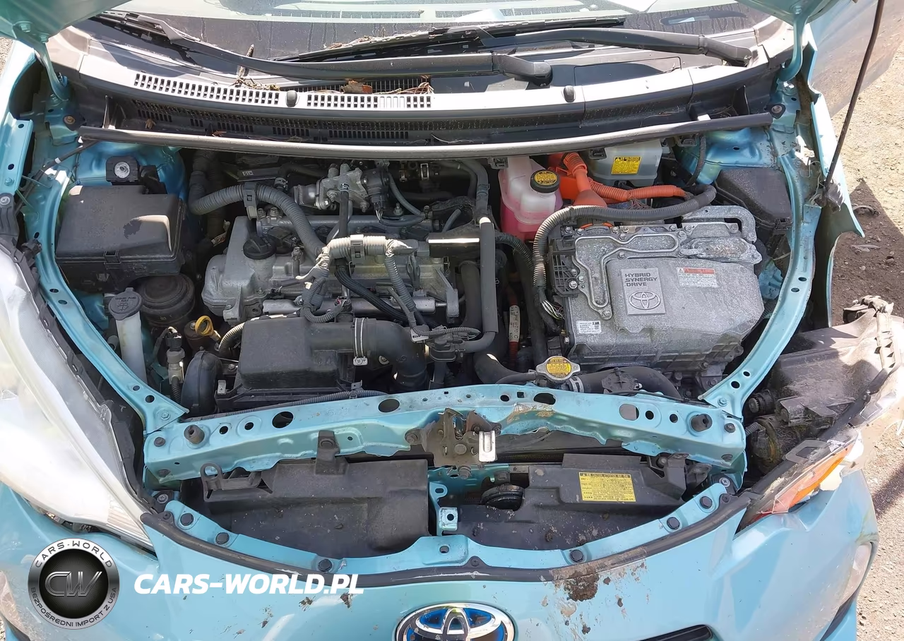 2012 Toyota Prius C Two VIN:JTDKDTB39C1009591 - 10