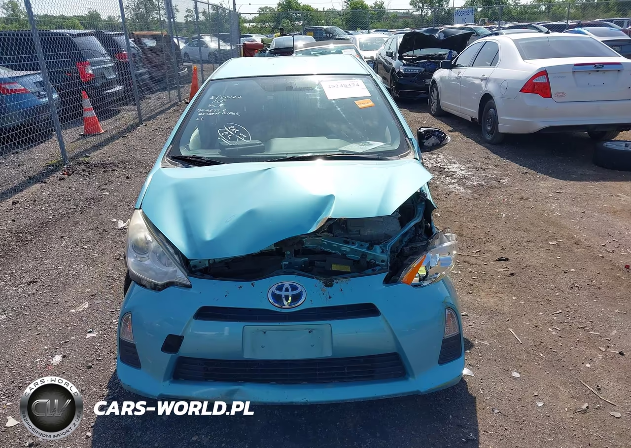 2012 Toyota Prius C Two VIN:JTDKDTB39C1009591 - 12