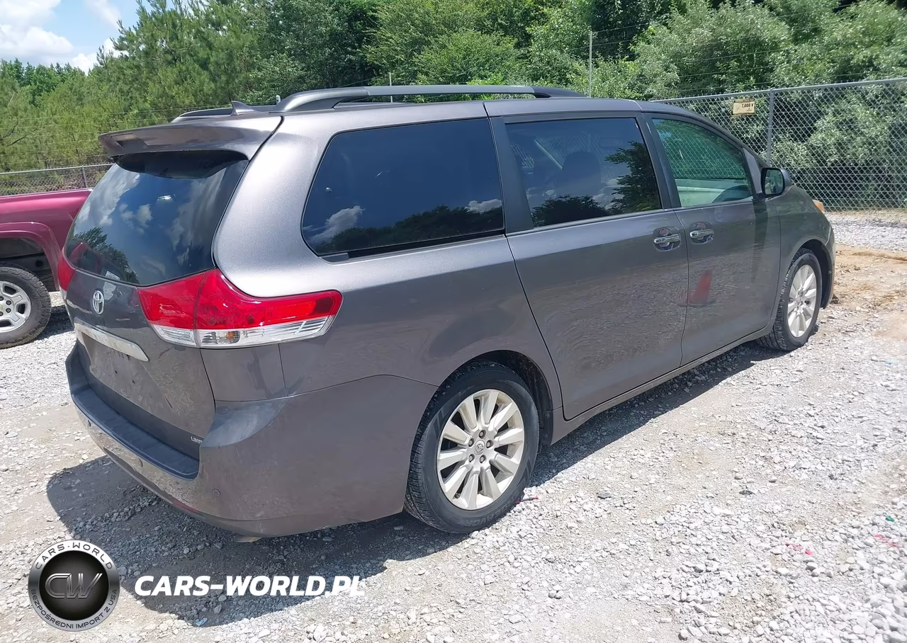 2012 Toyota Sienna Limited V6 7 Passenger VIN:5TDYK3DC5CS221128 - 4