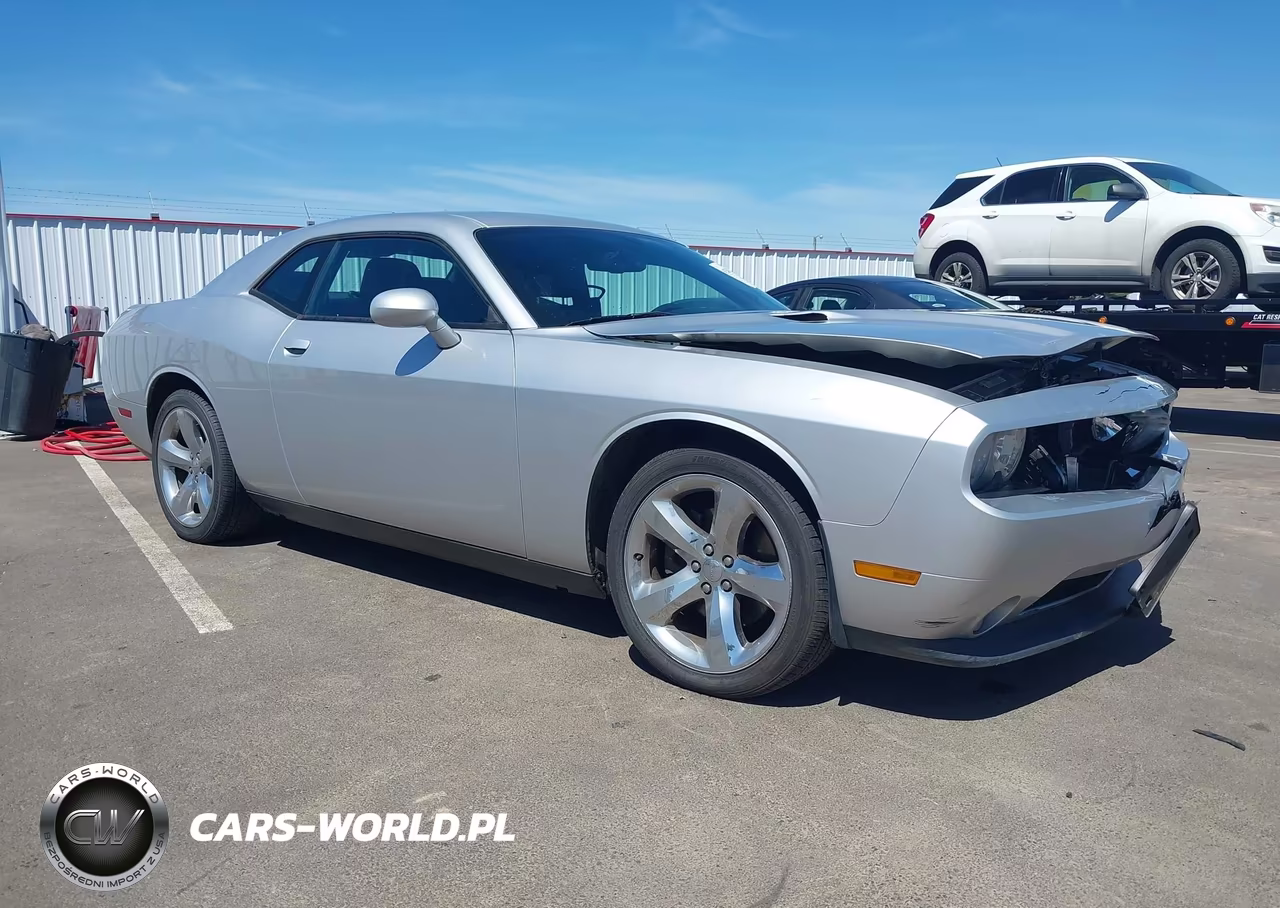 2012 Dodge Challenger Sxt – zdjęcie 1 z 17