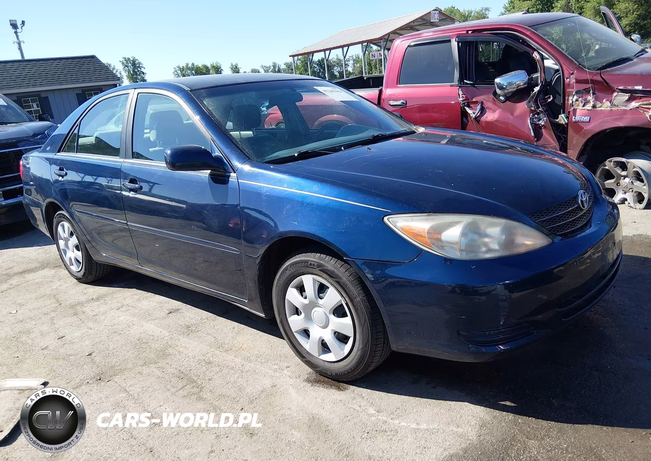 2004 Toyota Camry Le – zdjęcie 1 z 16