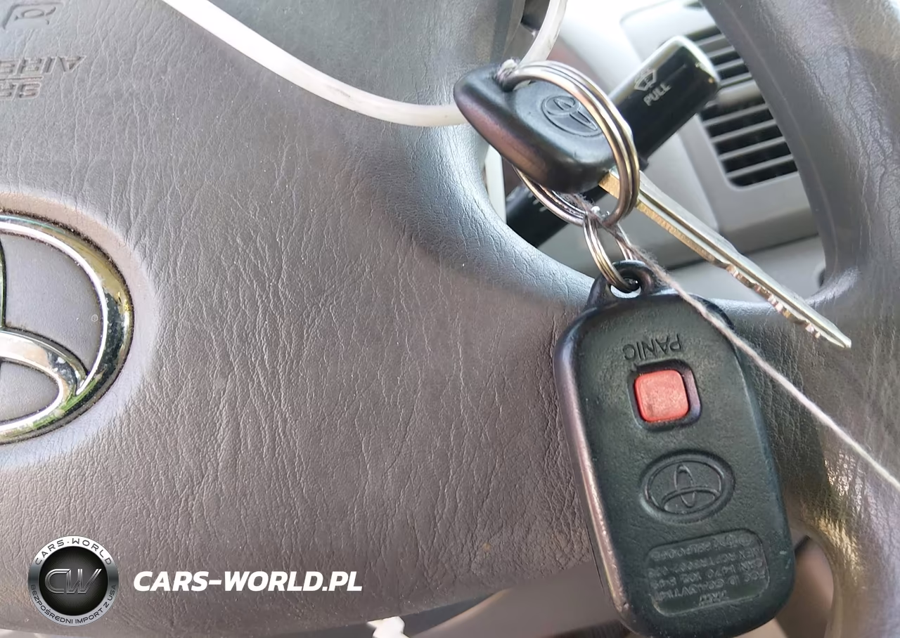 2004 Toyota Camry Le VIN:4T1BE32K34U266553 - 11