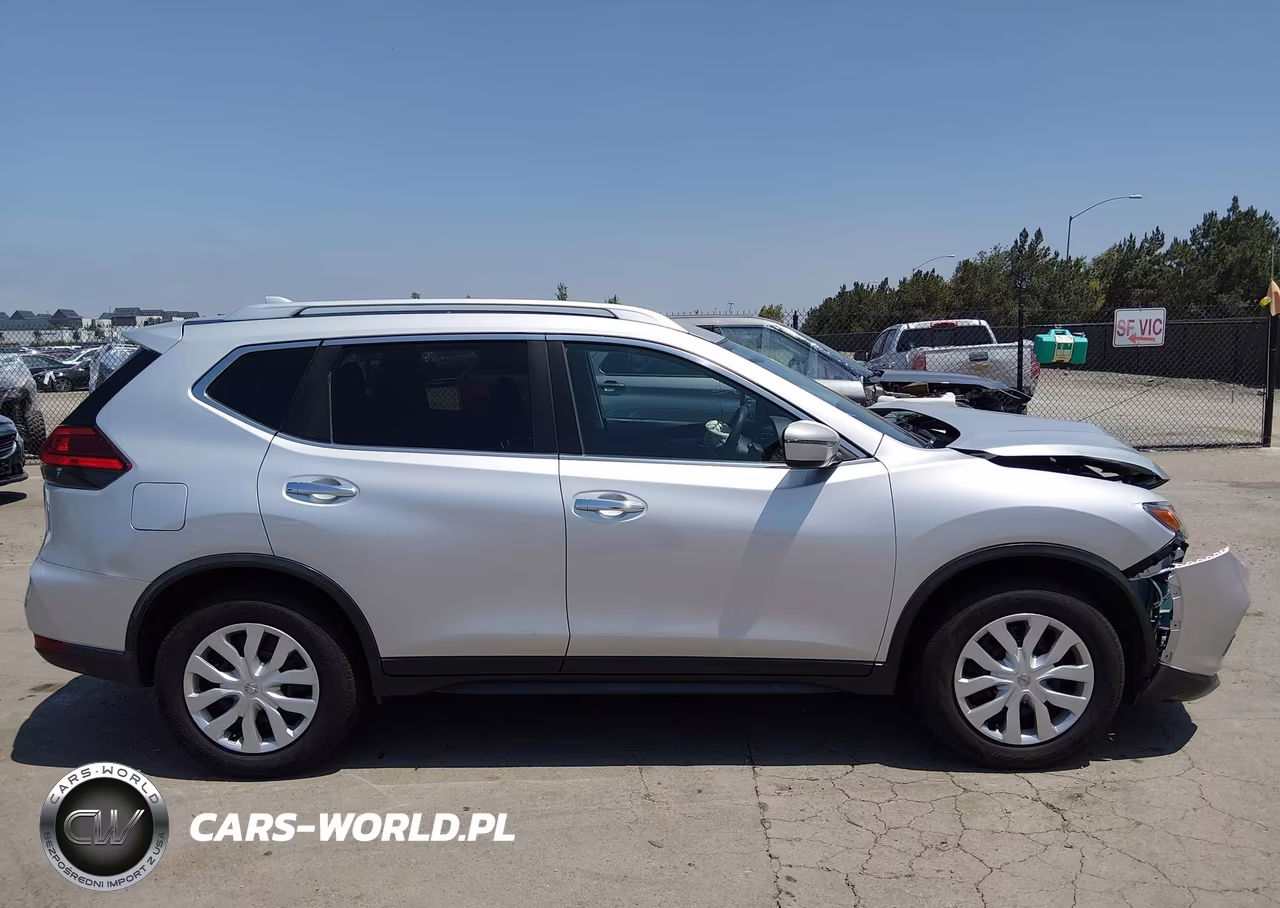 2017 Nissan Rogue S VIN:KNMAT2MV4HP552231 - 13