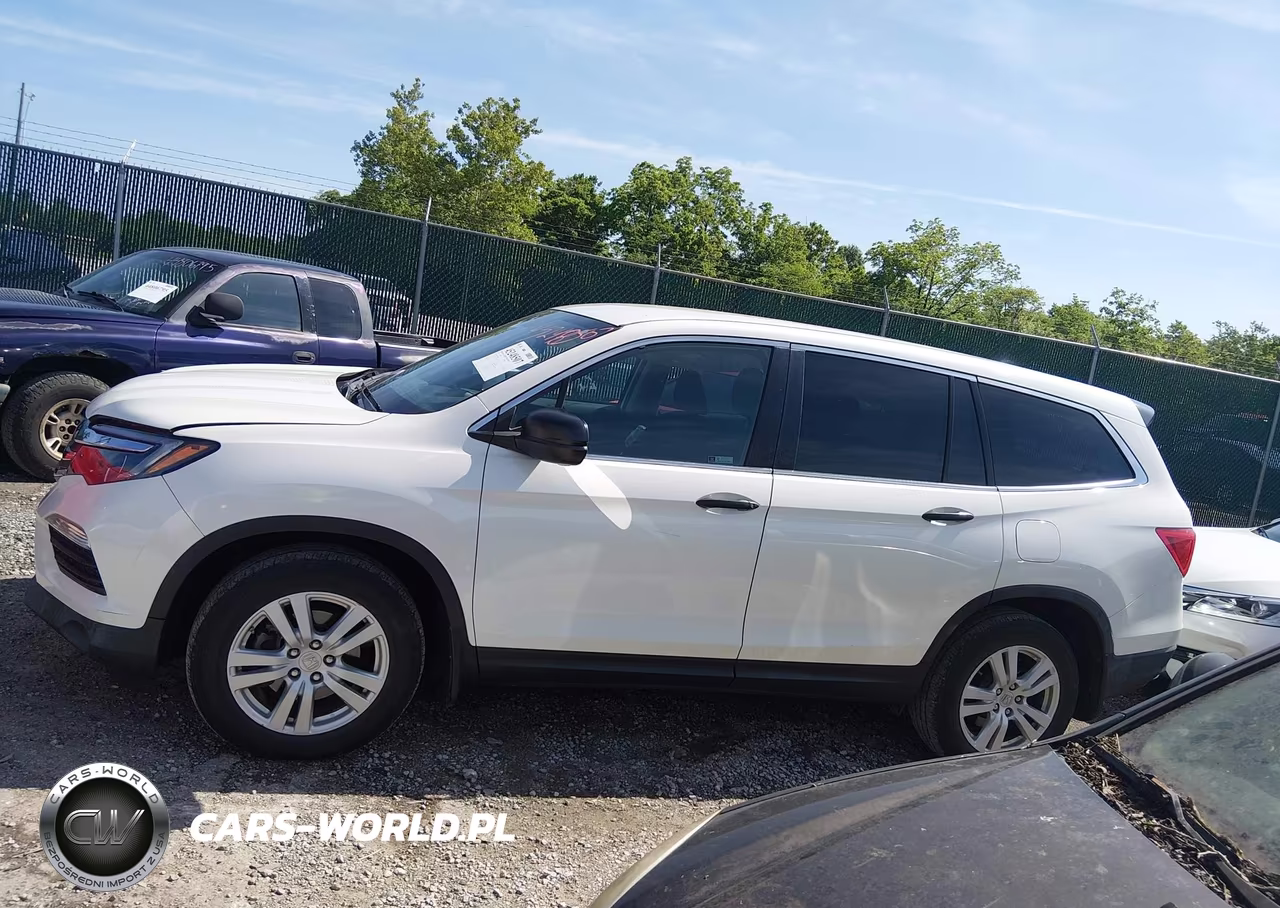 2018 Honda Pilot Lx VIN:5FNYF6H16JB065505 - 14