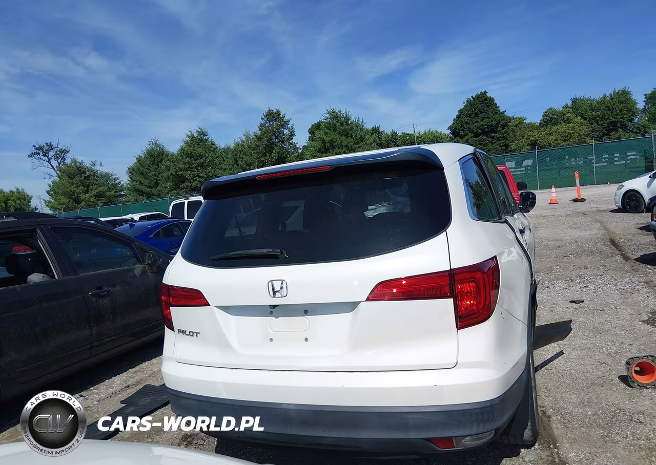 2018 Honda Pilot Lx VIN:5FNYF6H16JB065505 - 16