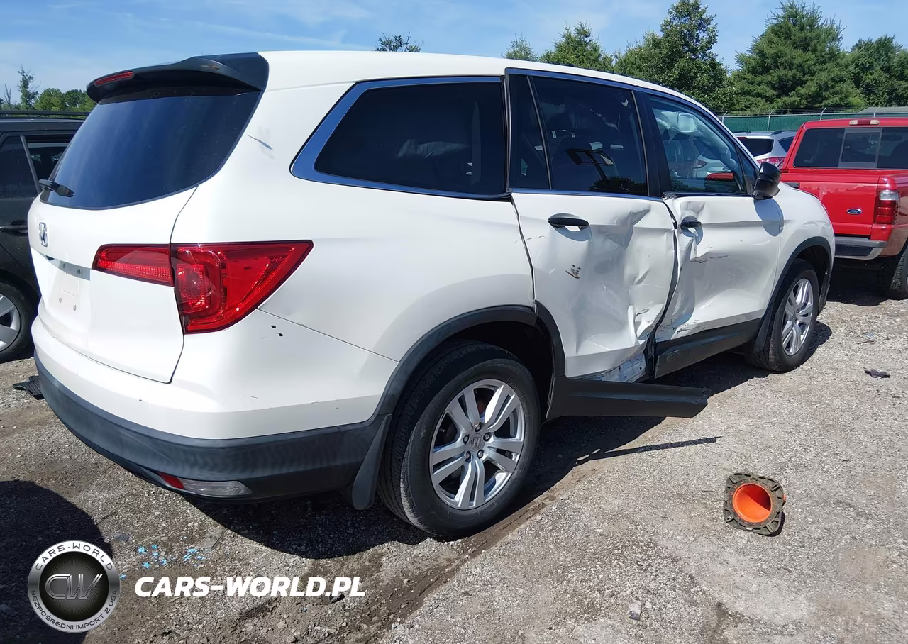 2018 Honda Pilot Lx VIN:5FNYF6H16JB065505 - 4